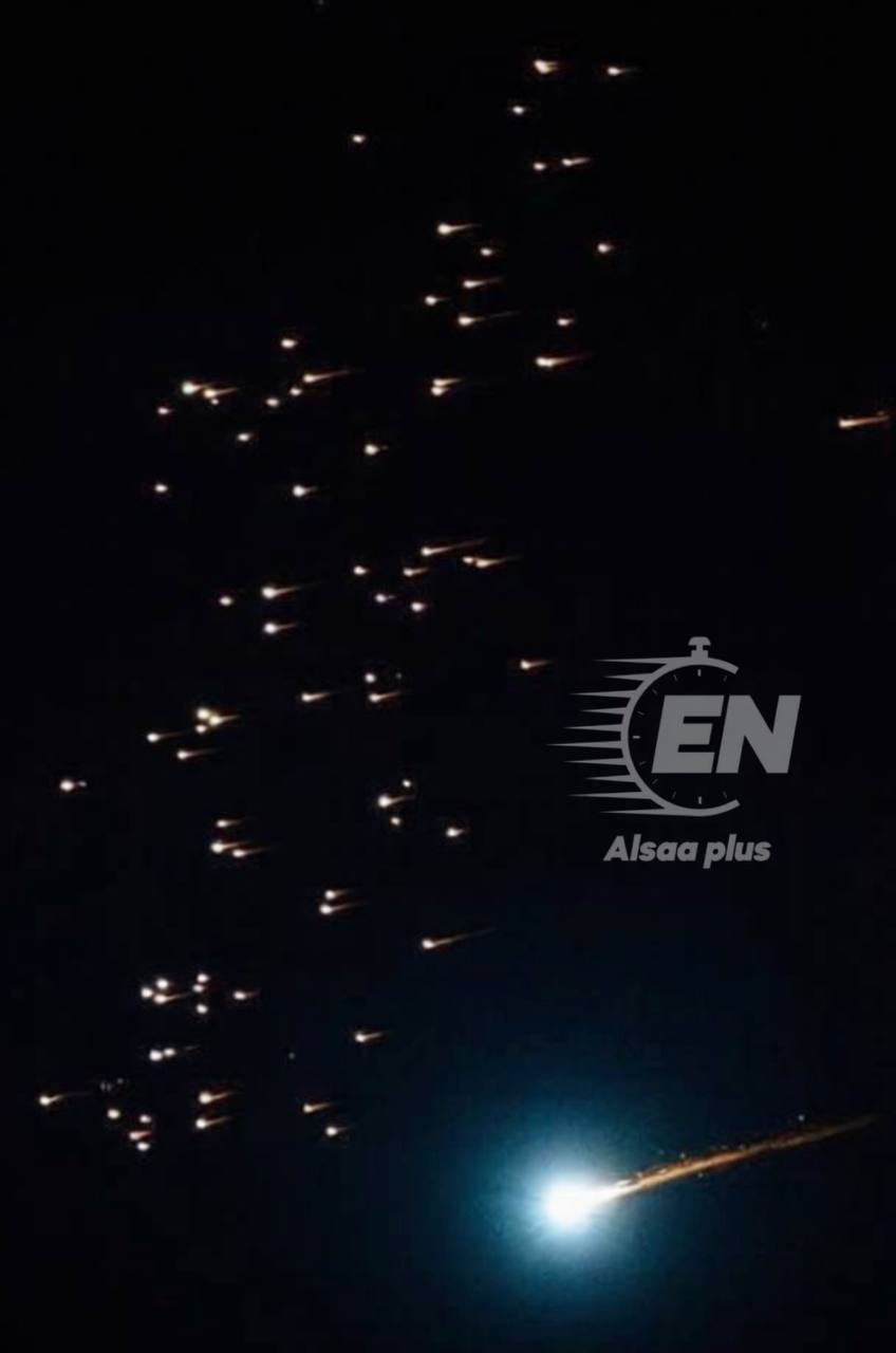 **Iranian Cluster Missile Soars Over Tel Aviv, Raising Tensions in the Region**